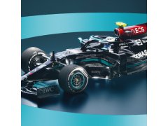 Automobilist Posters | Mercedes-AMG Petronas F1 Team - 8 Titles | Collector’s Edition 4