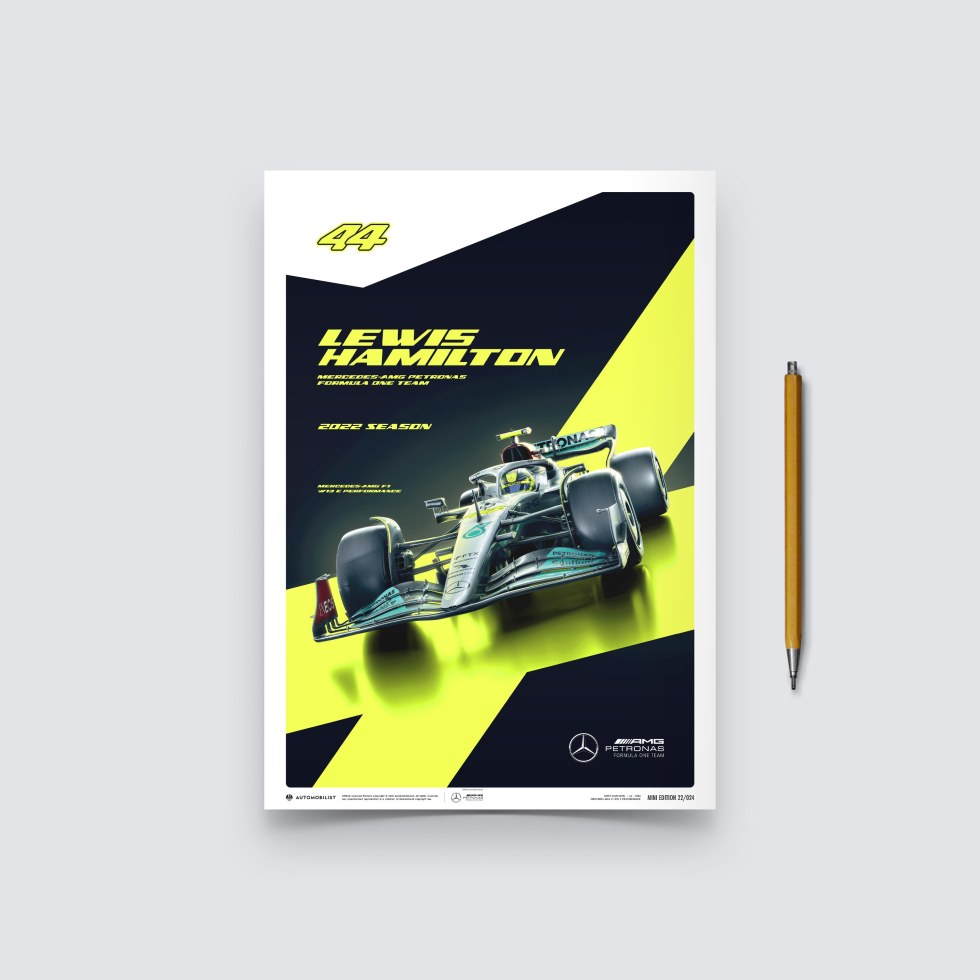 Automobilist Posters | Mercedes-AMG Petronas F1 Team - Lewis Hamilton - 2022, Mini Edition, 21 x 30 cm - Další zboží F1 Plakáty