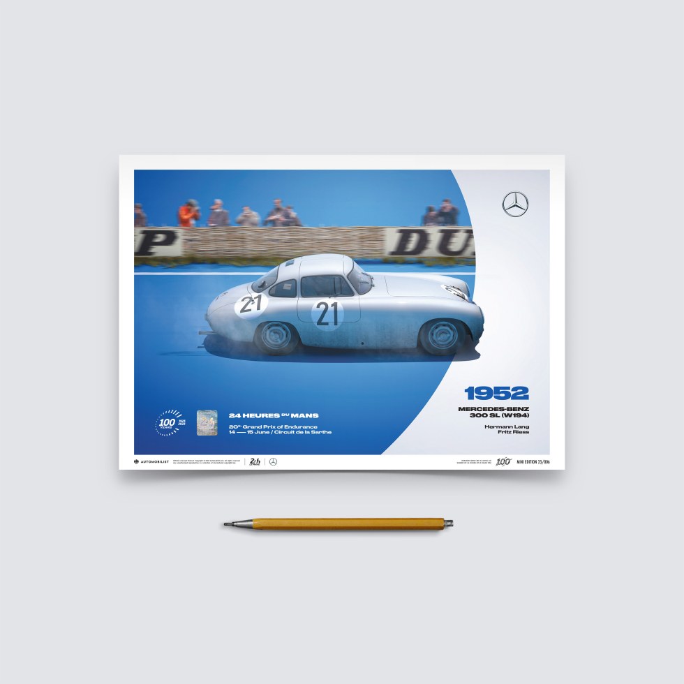 Automobilist Posters | Mercedes-Benz 300 SL (W194) - 24h Le Mans - 100th Anniversary - 1952, Mini Edition, 21 x 30 cm - Další zboží F1 Plakáty