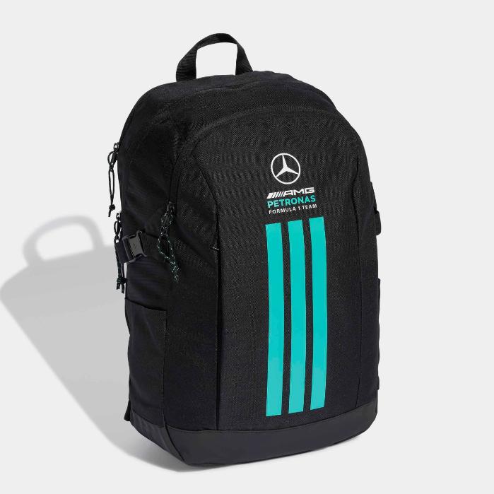 Mercedes AMG Petronas F1 2026 DNA batoh se třemi pruhy černý