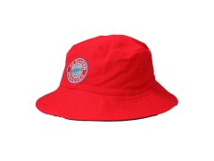Bayern Mnichov klobouk Bucket red