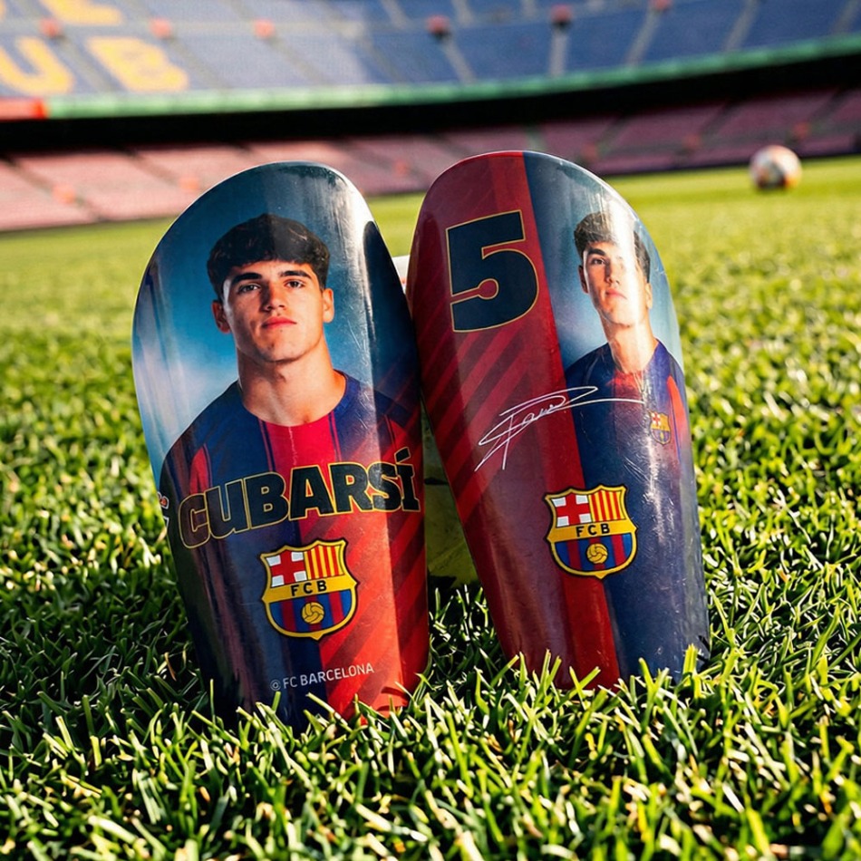 FC Barcelona chrániče Cubarsi - FC Barcelona fotbalové vybavení