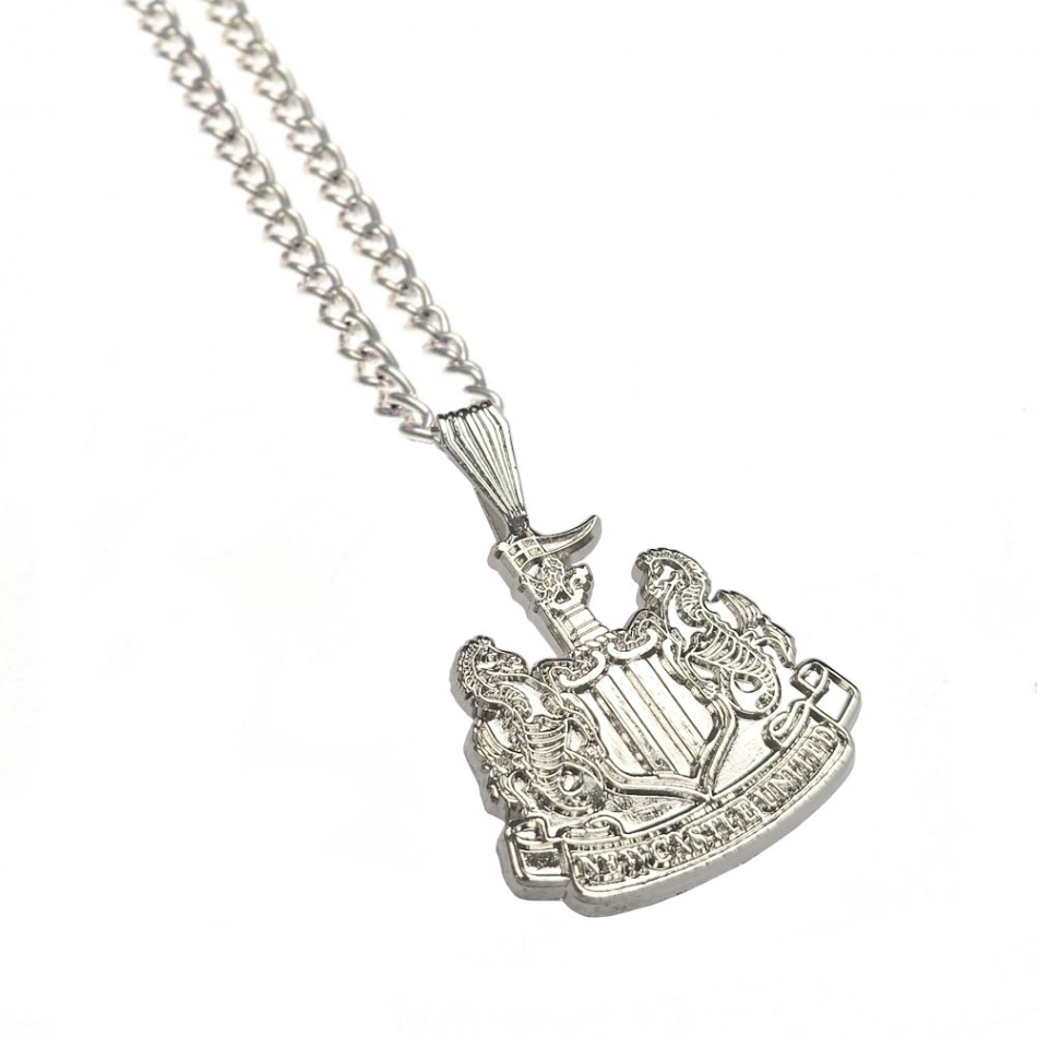 Newcastle United řetízek na krk s&nbsp;přívěškem Silver Plated Pendant & Chain XL - Newcastle United klíčenky, náramky, šperky