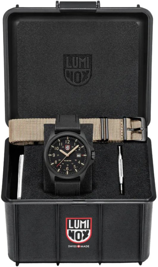 Luminox Dárkový set Atacama Field Urban Adventure XL.1970.SET + řemínek Luminox Dárkový set Atacama Field Urban Adventure XL.1970.SET + řemínek - Hodinky Luminox