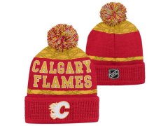 Calgary Flames dětská zimní čepice Puck Pattern Cuffed Pom