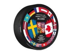 Hokejové reprezentace puk Ice Hockey World Championship Czechia MS 2024 Dueling 26.5.2024 Sweden vs. Canada