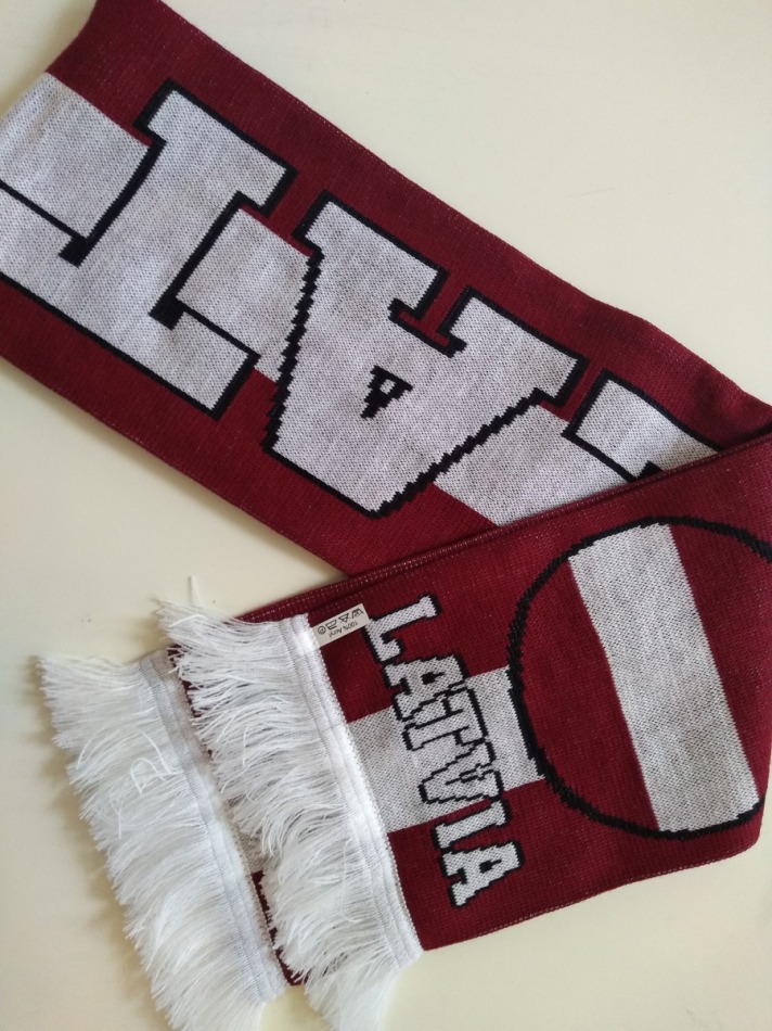 Hokejové reprezentace zimní šála Latvia knitted - Hokejové reprezentace kšiltovky, čepice, rukavice