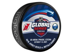 NHL produkty puk NHL Global Series 2024 Czechia Buffalo Sabres vs New Jersey Devils Dueling Logo