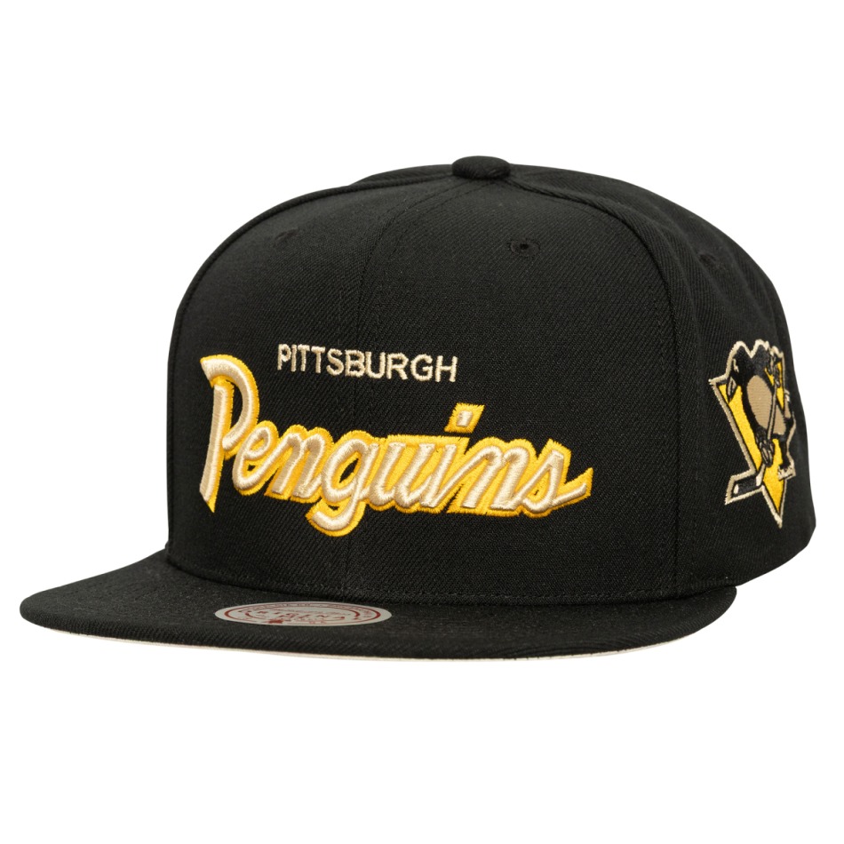 Pittsburgh Penguins čepice flat kšiltovka Cream Script Snapback black - Pittsburgh Penguins kšiltovky, čepice, rukavice