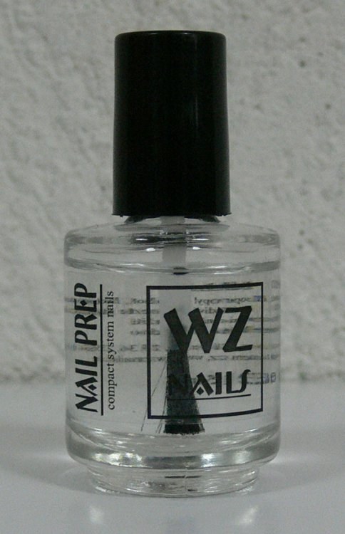 Nail Prep perfektní příprava nehtu 15 ml Nail Prep perfektní příprava nehtu 15 ml - Péče o ruce Pomocné a dokončovací tekutiny