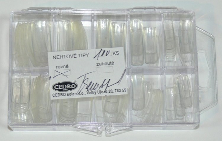 Nehtové tipy BOX 100 ks transparentní rovné (10 vel. po 10 ks - velikosti 1-10) - Péče o ruce Nehtové tipy pro nehtovou modeláž Nehtové tipy - boxy CEDRO