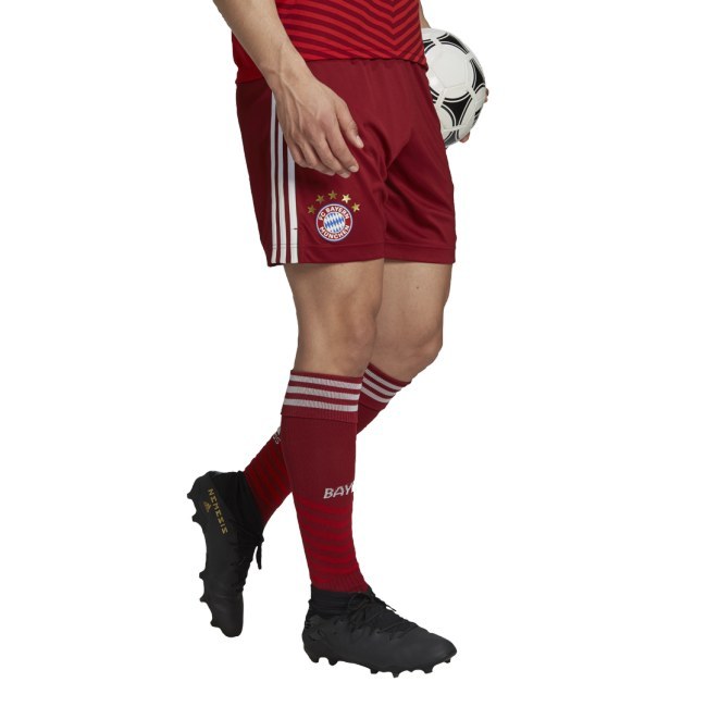 Adidas FC Bayern Mnichov domácí 2021/2022 červená UK M