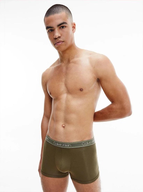 Pánské trenýrky Essential - NB2864A - RBN - Khaki - Calvin Klein - Pánské oblečení Muži spodní prádlo trenýrky