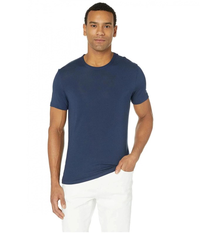 Pánské ultra-soft tričko NM1658E C9K královská modrá - Calvin Klein - Pánské oblečení Muži trička
