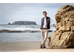 Cutter & Buck Mount Adams Light Vest Men Pánská lehká vesta 68.1484 dark navy 1
