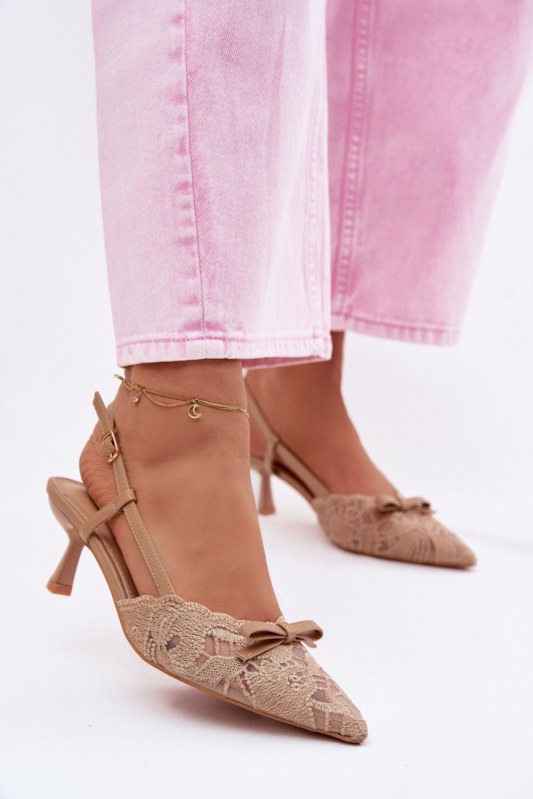 Sandály na podpatku s&nbsp;krajkou model 226924 Step in style