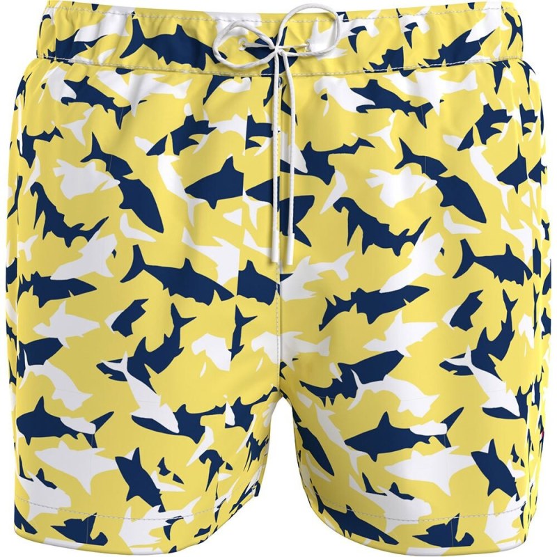 Pánské plavky UM0UM03275 0LJ žluté s potiskem - Tommy Hilfiger - Pánské oblečení plavky