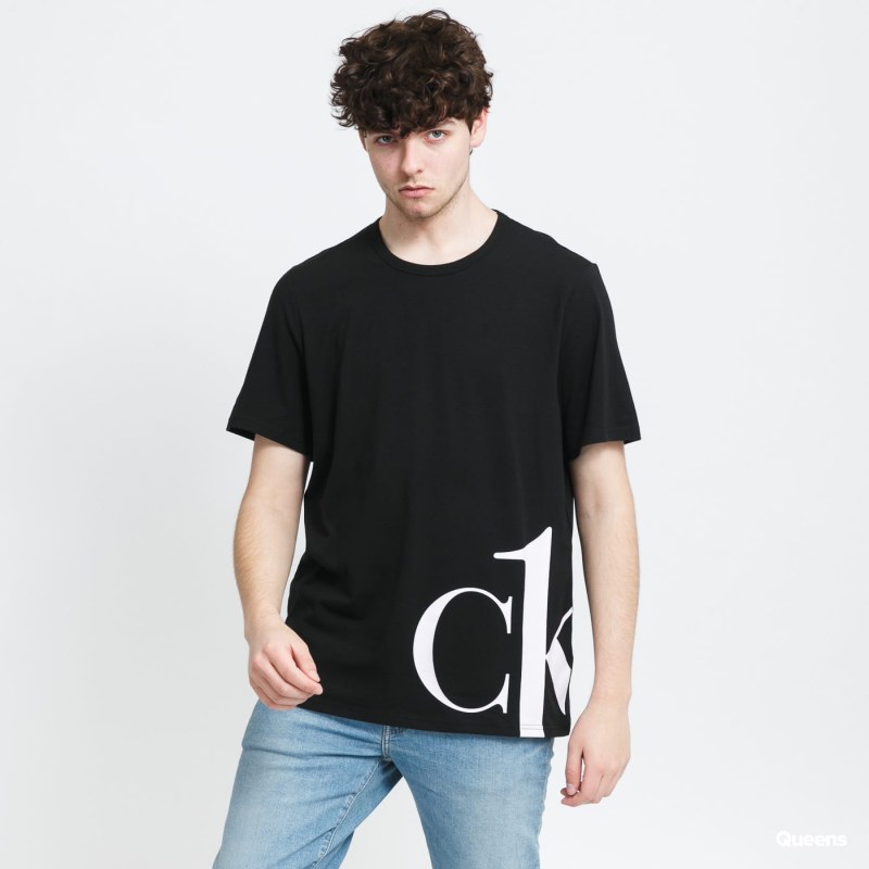 Pánské tričko NM1904E - 1W6 - černá - Calvin Klein - Pánské oblečení trička