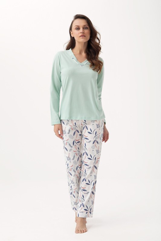 Pyžamo Luna 675 long/r S-2XL Z24/25 dámské Pyžamo Luna 675 long/r S-2XL Z24/25 dámské - Dámská pyžama