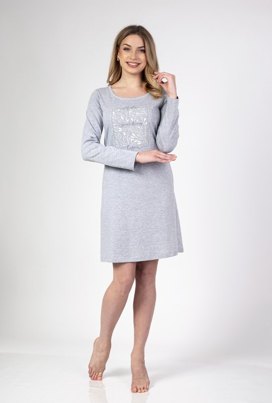 Dámská košile Regina 136 délka 2XL-3XL Z24/25 Dámská košile Regina 136 délka 2XL-3XL Z24/25 - Dámská pyžama noční košile