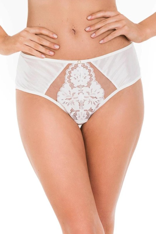 JASMIN KALHOTKY 19152