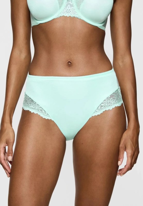 Kalhotky Ladyform soft Maxi 1186 světle tyrkysové - Triumph Kalhotky Ladyform soft Maxi 1186 světle tyrkysové - Triumph - Dámské spodní prádlo kalhotky
