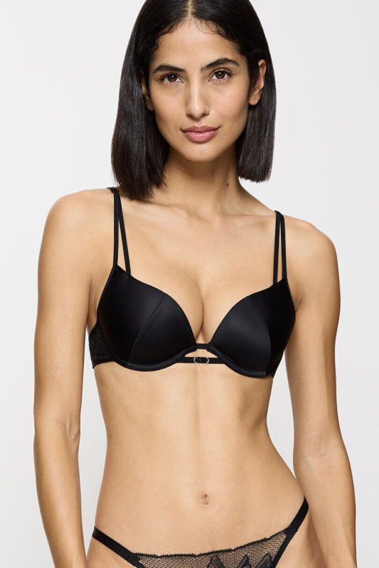 Push-up podprsenka model 230078 Triumph - Dámské spodní prádlo podprsenky push-up
