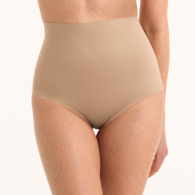 Beauty Shaper funkč. stahovací kalhotky clean cut 1440 deep sand - Anita Classix Beauty Shaper funkč. stahovací kalhotky clean cut 1440 deep sand - Anita Classix - Dámské spodní prádlo stahovací