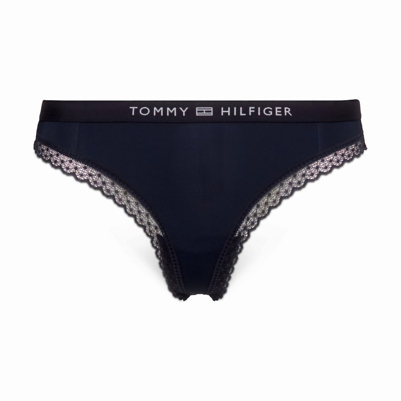 Dámská tanga Tonal Logo Lace UW0UW04184-DW5 - Tommy Hilfiger Dámská tanga Tonal Logo Lace UW0UW04184-DW5 - Tommy Hilfiger - Dámské spodní prádlo tanga