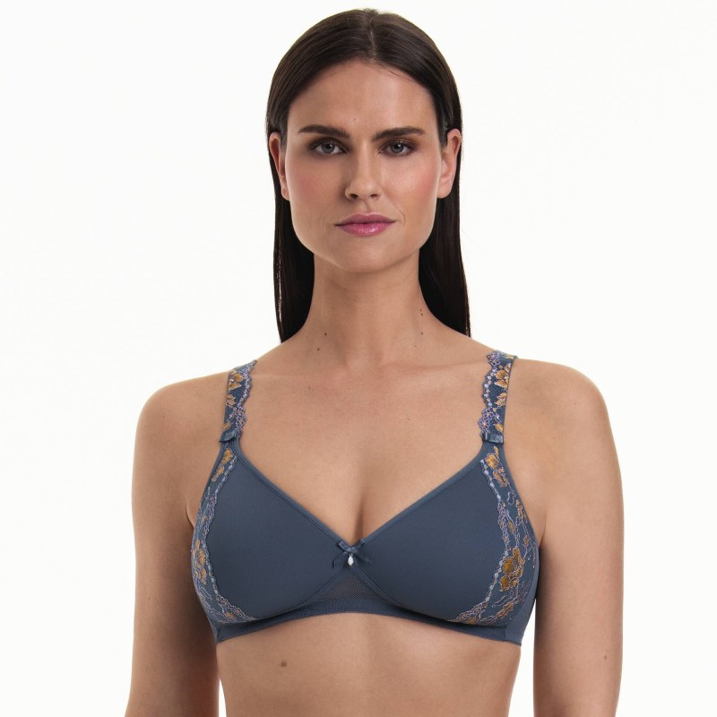 Colette soft podprsenka košíčky se spacer-výztuží 5250 sky grey - RosaFaia Colette soft podprsenka košíčky se spacer-výztuží 5250 sky grey - RosaFaia - Podprsenky