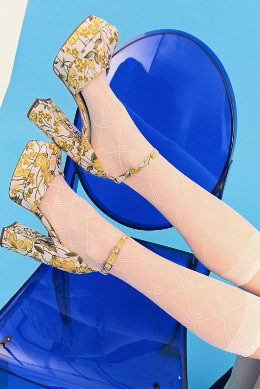 KNEE HIGH RIMA