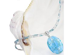 Lampglas Elegantní náhrdelník Blue Lace s perlou Lampglas s ryzím stříbrem NP4