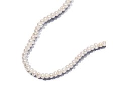 Pandora Luxusní pozlacený náhrdelník s&nbsp;pravými perlami Shine Essence 363297C01-45