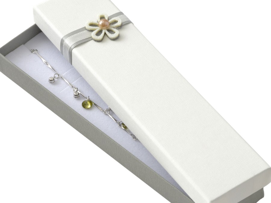 JK Box Dárková krabička na náramek s kytičkou KF-9/A3 - Dárkové krabičky na šperky Krabičky na šperky Krabičky na šperky - velké