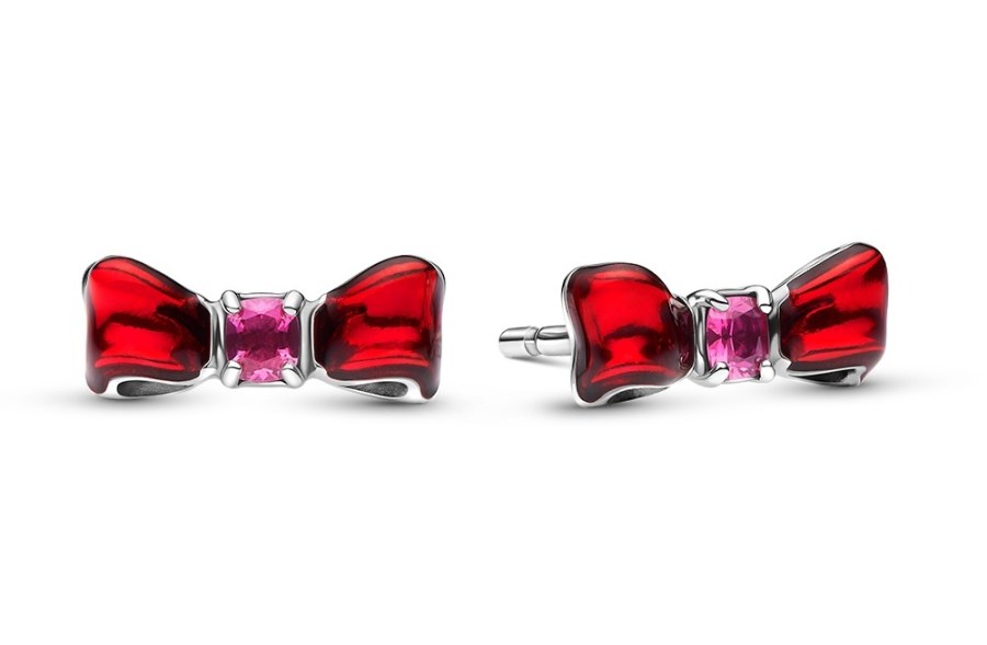 Pandora Stříbrné náušnice Sněhurčina mašlička Disney 293779C01 Pandora Stříbrné náušnice Sněhurčina mašlička Disney 293779C01 - Náušnice Pecky