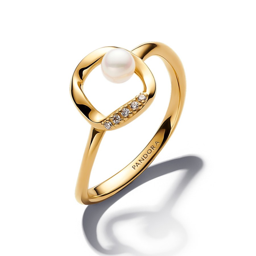 Pandora Elegantní pozlacený prsten se zirkony a&nbsp;perlou Essence Shine 163831C01 56 mm - Prsteny Prsteny s&nbsp;kamínkem