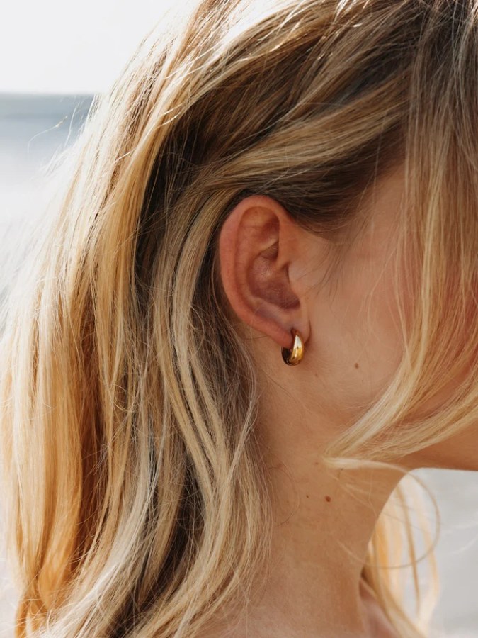 Furiosa Pozlacené kruhové náušnice Junkie SE-JUNKIEEARING-G 1,5 cm