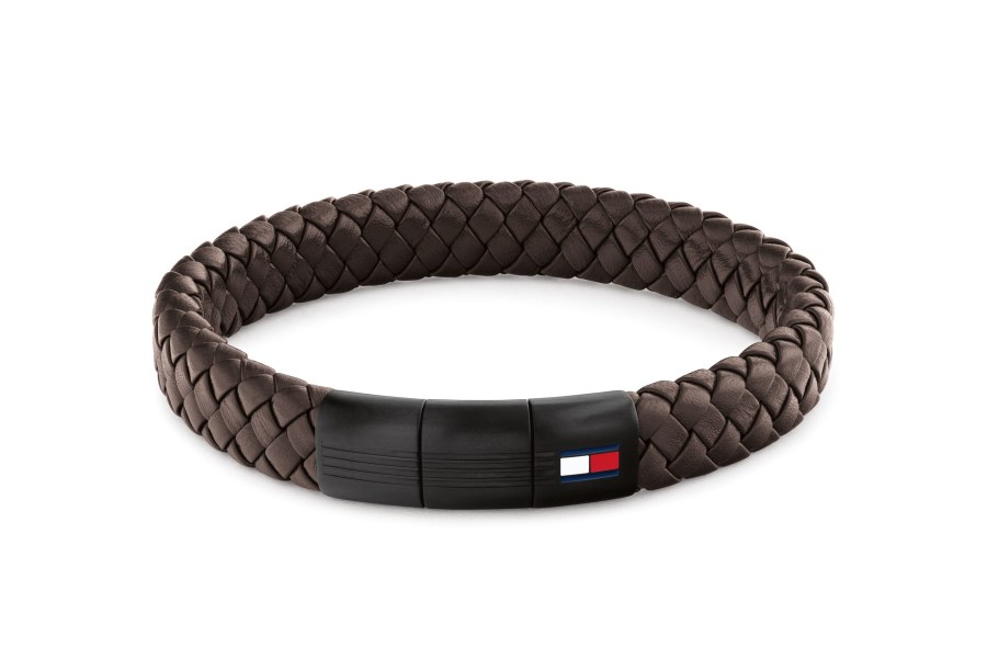 Tommy Hilfiger Hnědý kožený náramek s ocelovým zapínáním 2790661 Tommy Hilfiger Hnědý kožený náramek s ocelovým zapínáním 2790661 - Náramky Kožené náramky