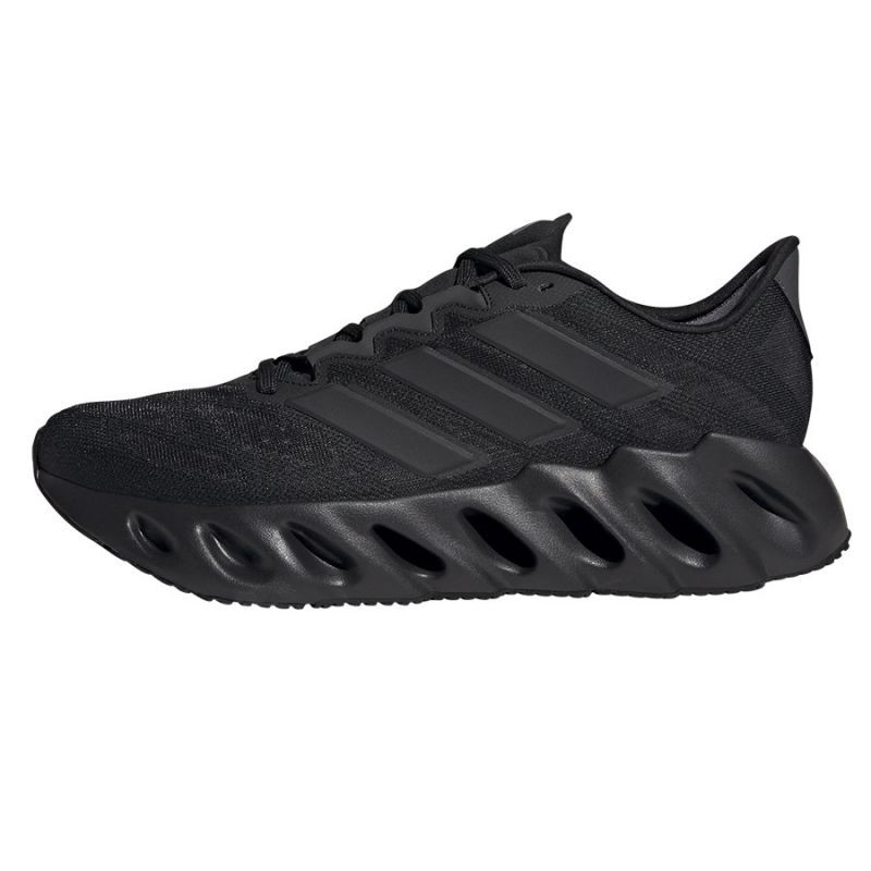 Boty adidas SWITCH FWD M ID1779 Boty adidas SWITCH FWD M ID1779 - Pro muže boty
