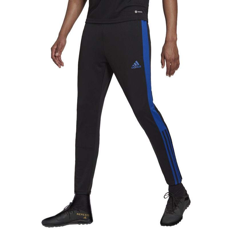 Kalhoty adidas Tiro Essential M HM7920 Kalhoty adidas Tiro Essential M HM7920 - Pro muže kalhoty