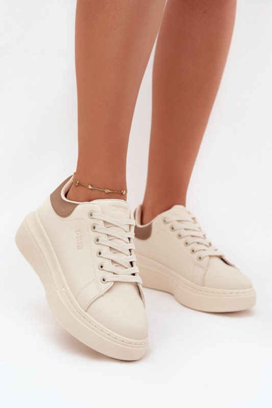 Tenisky na platformě model 216444 Step in style
