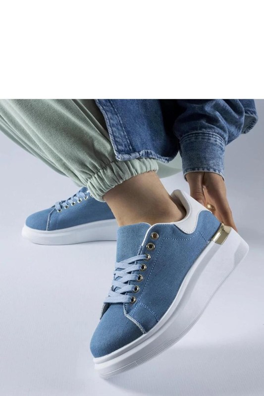 Sportovní boty na platformě model 207619 Solea