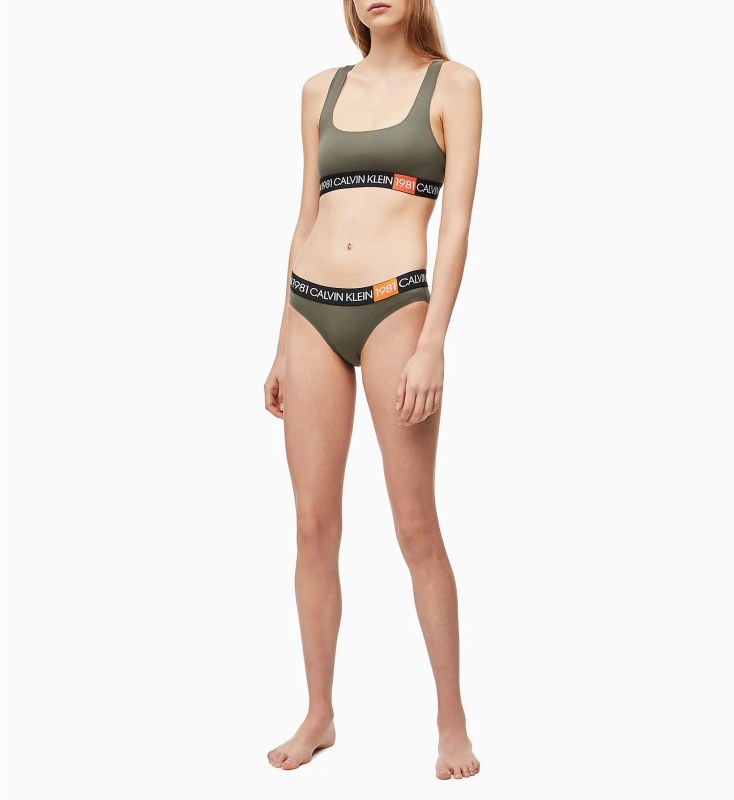 Sportovní podprsenka QF5577E-7GV khaki - Calvin Klein - Pro ženy sportovní podprsenky