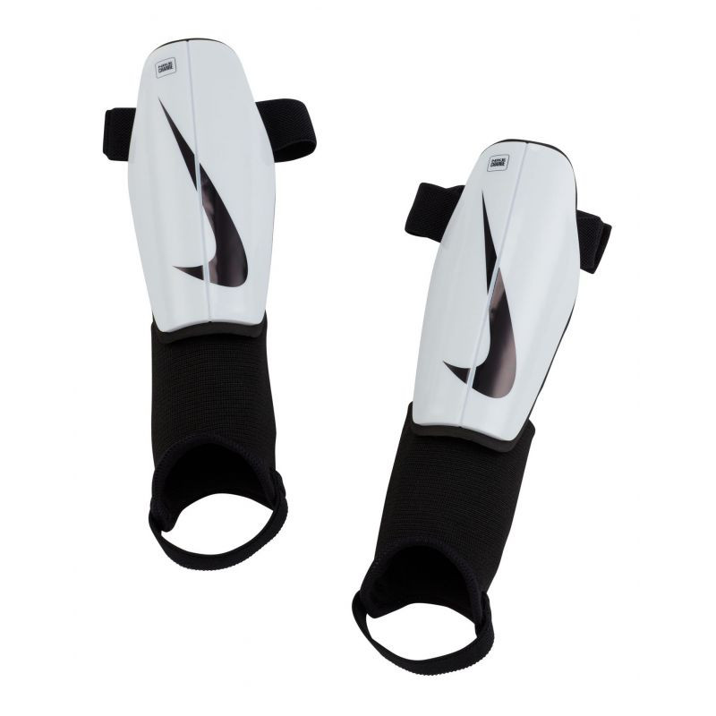 Chrániče holení Charge DX4610-100 - Nike - Sportovní doplňky Ostatní