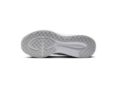 Pánské běžecké boty Nike Revolution 8 HJ9198-100 4
