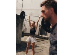 Dámský rychleschnoucí tréninkový crop top 4F 4FRAW26TFSLF1271-20S 5
